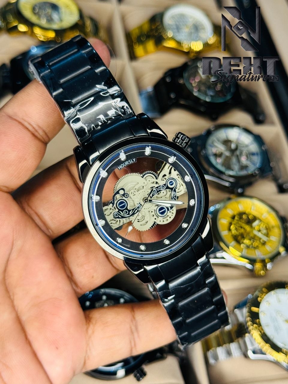 HOURSLY, HY9111 Unique Chinese Mens Quartz Watch Water Resistant Skeleton Moq1 New Casual Watch